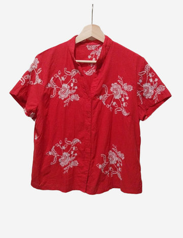 Genérico Camisa com Bordados