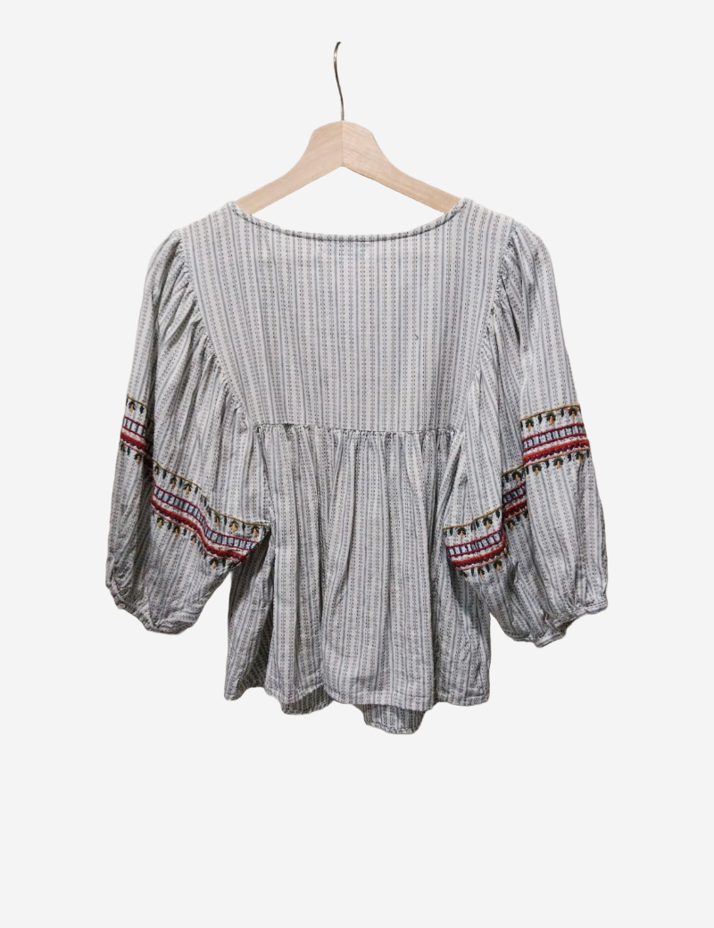 ZARA Blusa Bordados M